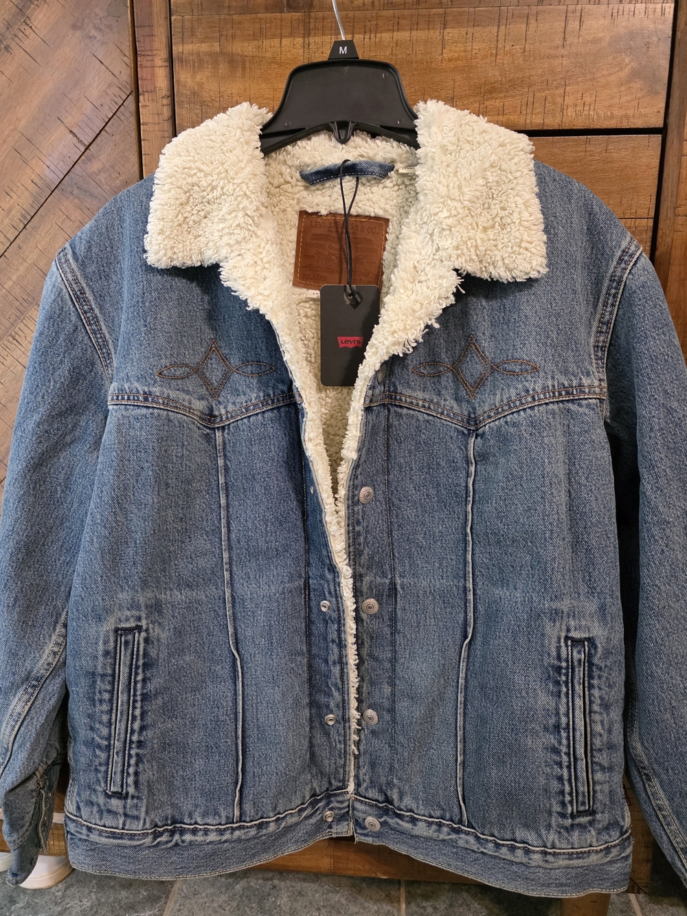 NWT! Levi's Premium Sherpa-Lined Trucker Jacket